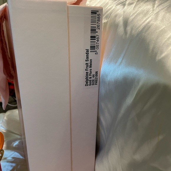 *BRAND NEW IN BOX* Sophia Webster Delphine Fruit Salad size 44 brand new - Picture 9 of 11